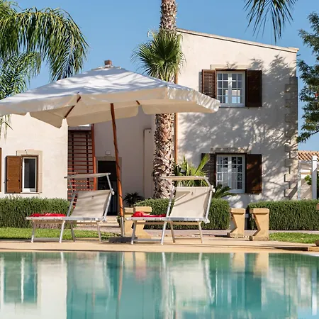 Del Tufo Villa